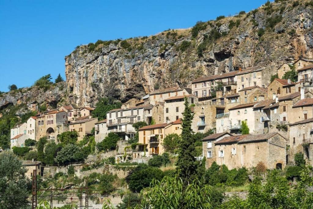 T 2 Dans Village Vacances 3 *** A Saint Geniez 2 Piscines Chauffee Pierrefiche  Exterior photo